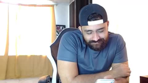 aronmiller online show from January 2026 04:10:01 PM