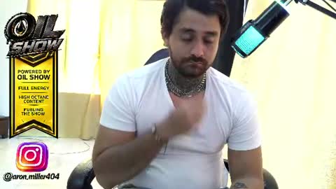 Snapshot of aronmiller404 chatting on June 2026 02:41:01 PM aronmiller online show from June 2026 02:41:01 PM