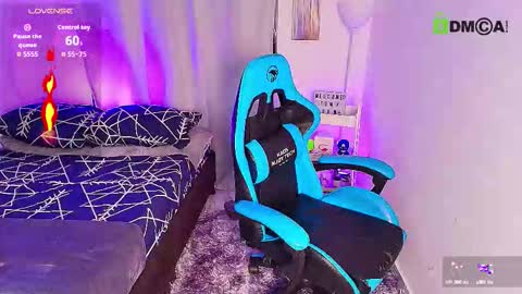 noah and ivy online show from September 2025 10:37:01 AM