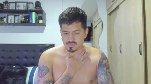 ARON  Independent model  online show from February 2026 02:37:01 AM