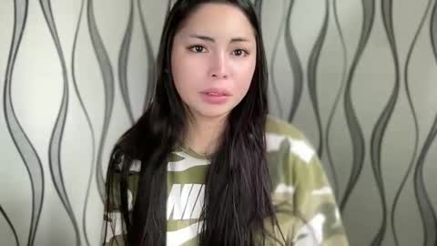 KATE MORE  online show from October 2025 05:05:01 AM