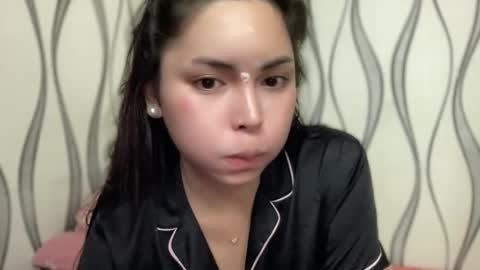 KATE MORE  online show from October 2025 01:35:02 PM