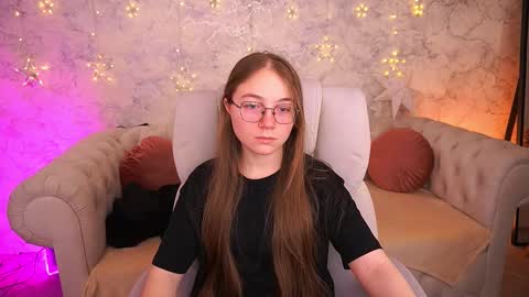 arrinawair online show from February 2026 09:25:02 AM