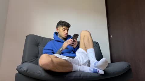   online show from March 2025 12:12:01 PM