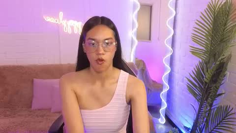 artemiss_tay online show from September 2025 07:15:02 PM