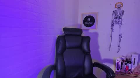 artenisa_tay69 online show from October 2025 03:51:02 AM