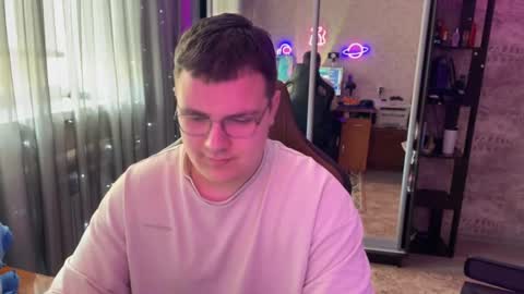 arthurabel online show from March 2026 07:47:02 AM