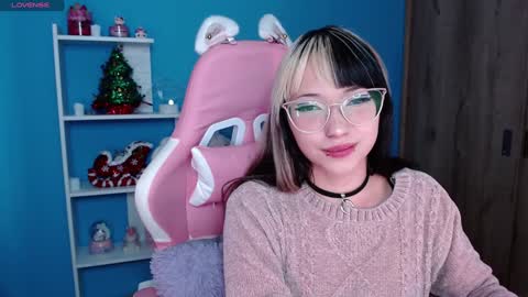 Lenna online show from December 2024 03:52:02 AM