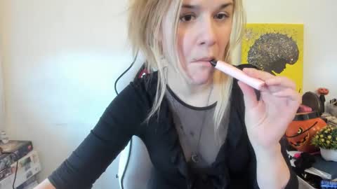 MIA online show from March 2025 02:05:02 PM