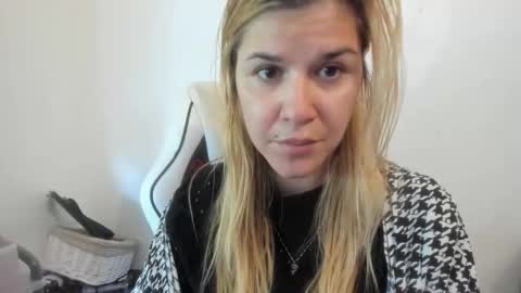 MIA online show from September 2025 10:42:02 AM