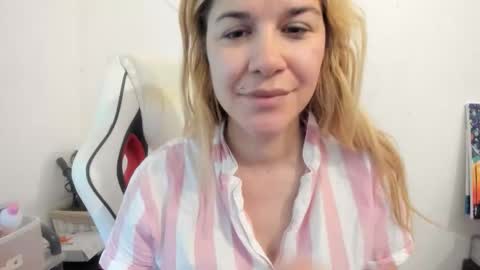 MIA online show from September 2025 09:58:02 AM