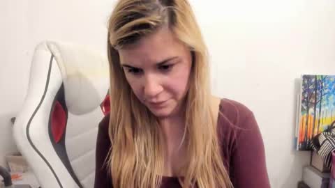 MIA online show from October 2025 10:40:02 PM