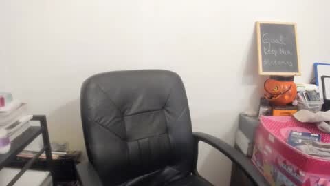 MIA online show from March 2026 11:42:02 PM