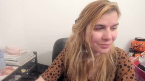 MIA online show from April 2026 09:45:01 PM