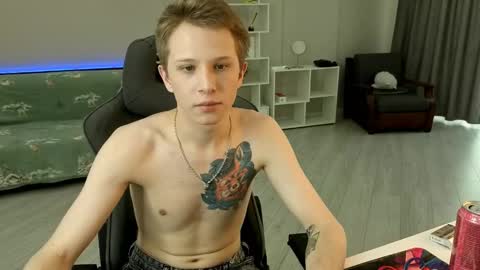 Archie online show from November 2025 05:06:02 AM