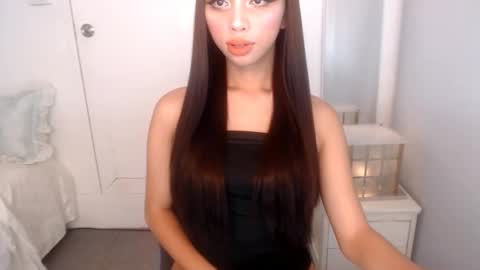 Snapshot of ary_99x chatting on April 2026 03:02:01 AM Ariella online show from April 2026 03:02:01 AM