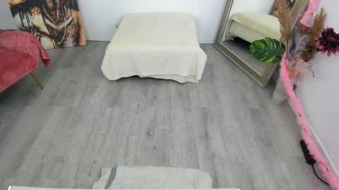 Arya online show from November 2025 07:24:02 PM