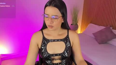 Arya online show from December 2024 12:20:02 PM