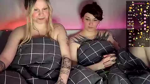 Arya brunett and Cassie blond online show from March 2025 10:35:02 AM