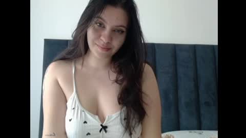 Snapshot of aryaglow chatting on May 2026 09:17:02 AM Arya online show from May 2026 09:17:02 AM
