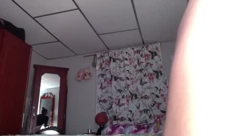 ximena online show from October 2025 03:40:01 AM