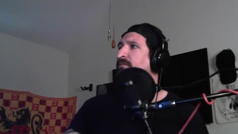 devilPup75 online show from September 2025 05:04:02 PM