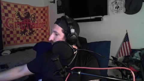 devilPup75 online show from October 2025 02:00:02 AM