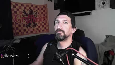 devilPup75 online show from October 2025 10:11:02 PM