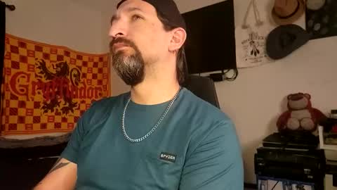 devilPup75 online show from December 2025 01:10:01 AM