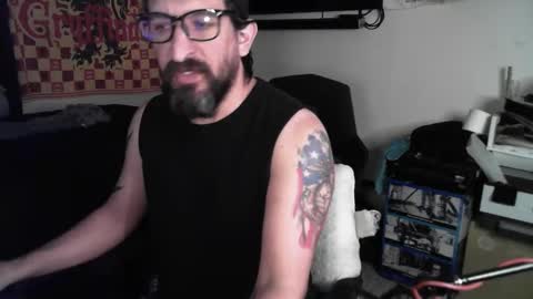 devilPup75 online show from February 2026 07:18:01 PM