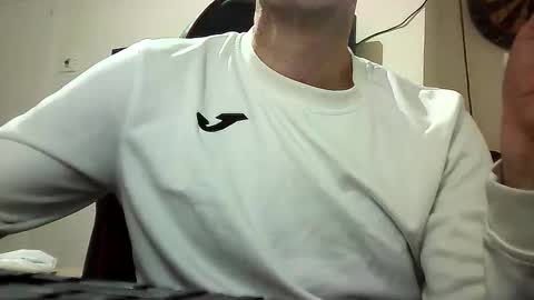 perrita online show from December 2025 06:36:02 PM