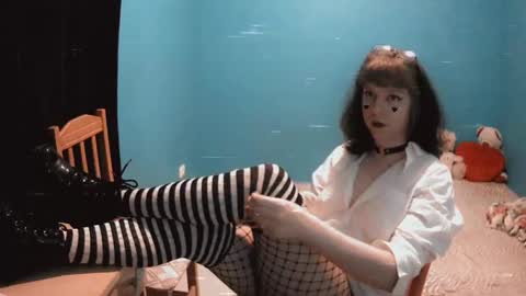 Ash online show from October 2025 09:54:02 PM