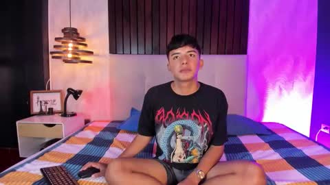 Snapshot of ash_russell chatting on January 2026 07:38:02 PM ash_russell online show from January 2026 07:38:02 PM