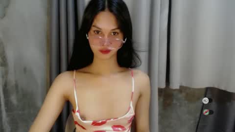 Snapshot of ash_sexdoll chatting on December 2024 07:42:01 AM ASH online show from December 2024 07:42:01 AM