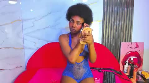 asha_zuri69 online show from May 2026 01:18:02 PM