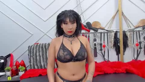 Asha online show from October 2025 06:05:02 PM