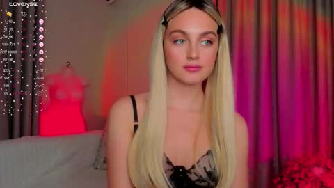 Snapshot of ashbunny_ chatting on September 2025 08:31:01 PM your pretty Ashley online show from September 2025 08:31:01 PM