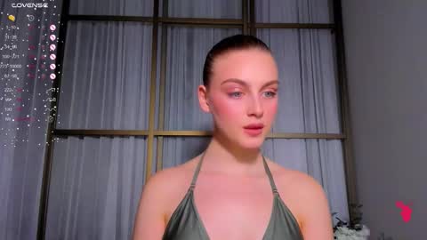 Snapshot of ashbunny_ chatting on December 2025 05:09:01 PM your pretty Ashley online show from December 2025 05:09:01 PM