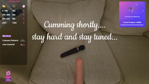 Snapshot of ashelynngrey1986 chatting on December 2024 01:40:01 AM Ashelynn Grey online show from December 2024 01:40:01 AM