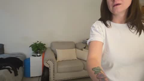 Snapshot of ashelynngrey1986 chatting on January 2025 11:13:02 AM Ashelynn Grey online show from January 2025 11:13:02 AM