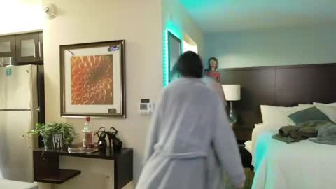 Snapshot of ashelynngrey1986 chatting on April 2026 02:21:02 AM Ashelynn Grey online show from April 2026 02:21:02 AM