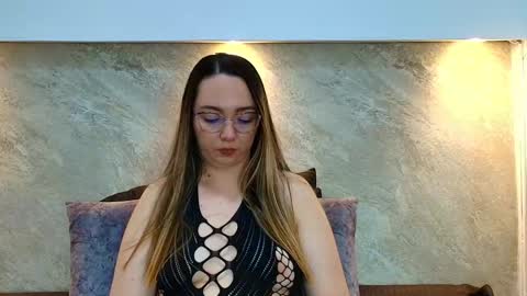 Snapshot of ashkey_bennet chatting on October 2025 03:40:02 AM Asley Bennet online show from October 2025 03:40:02 AM