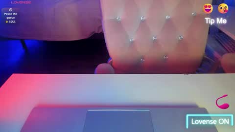 Ashley online show from January 2026 12:43:01 PM