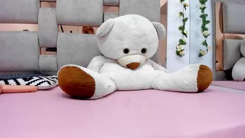 ashley_7777 online show from January 2025 05:51:01 PM