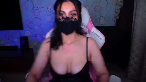   Yasmina   online show from December 2025 03:58:02 AM