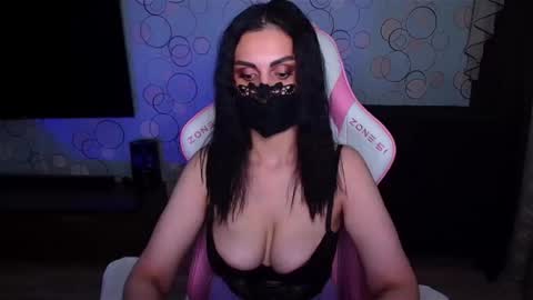   Yasmina   online show from February 2026 03:38:02 AM