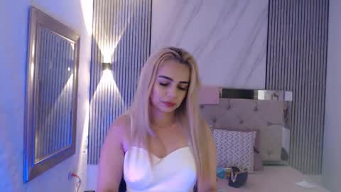 ashley__tylor online show from February 2026 03:05:02 AM