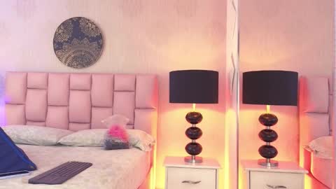 Ashleyy online show from December 2025 08:26:01 PM