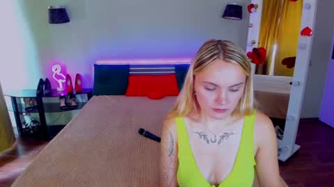 Snapshot of ashley_crashly chatting on July 2026 08:21:01 AM Alina online show from July 2026 08:21:01 AM