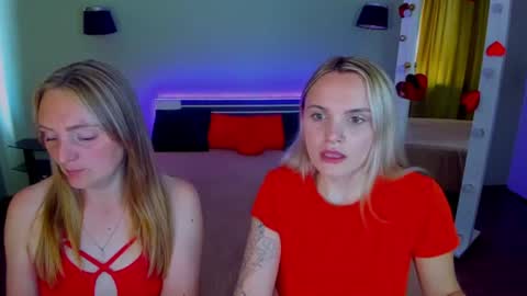 Snapshot of ashley_crashly chatting on August 2026 07:07:02 AM Alina online show from August 2026 07:07:02 AM